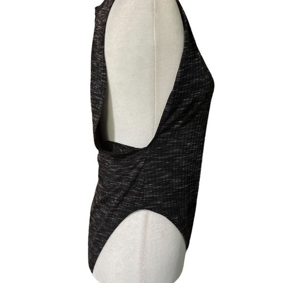 Free People sleeveless body suit. Size medium - Picture 3 of 7